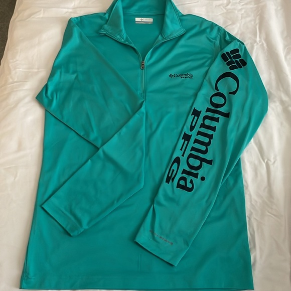 Columbia Quarter Zip - Picture 3 of 4
